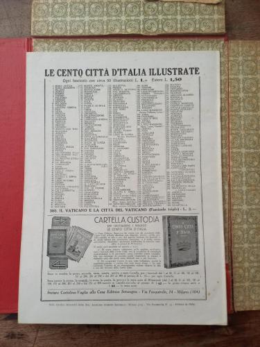 Retro di uno dei fascicoli con su riportati gli elenchi delle città d'Italia dal numero 1 al 300.